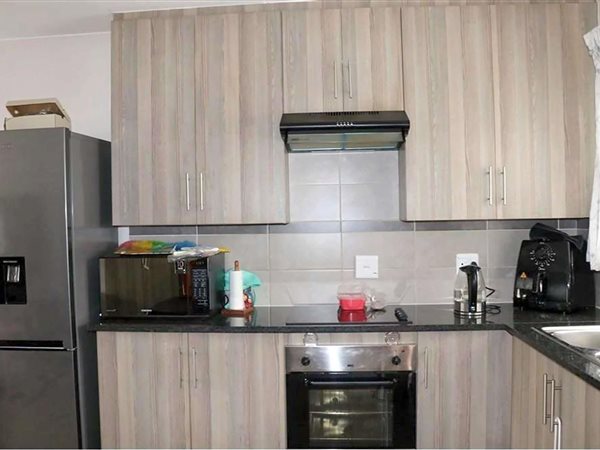 2 Bed Apartment in Theresa Park