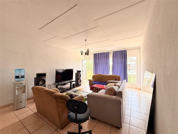 2 Bed Apartment