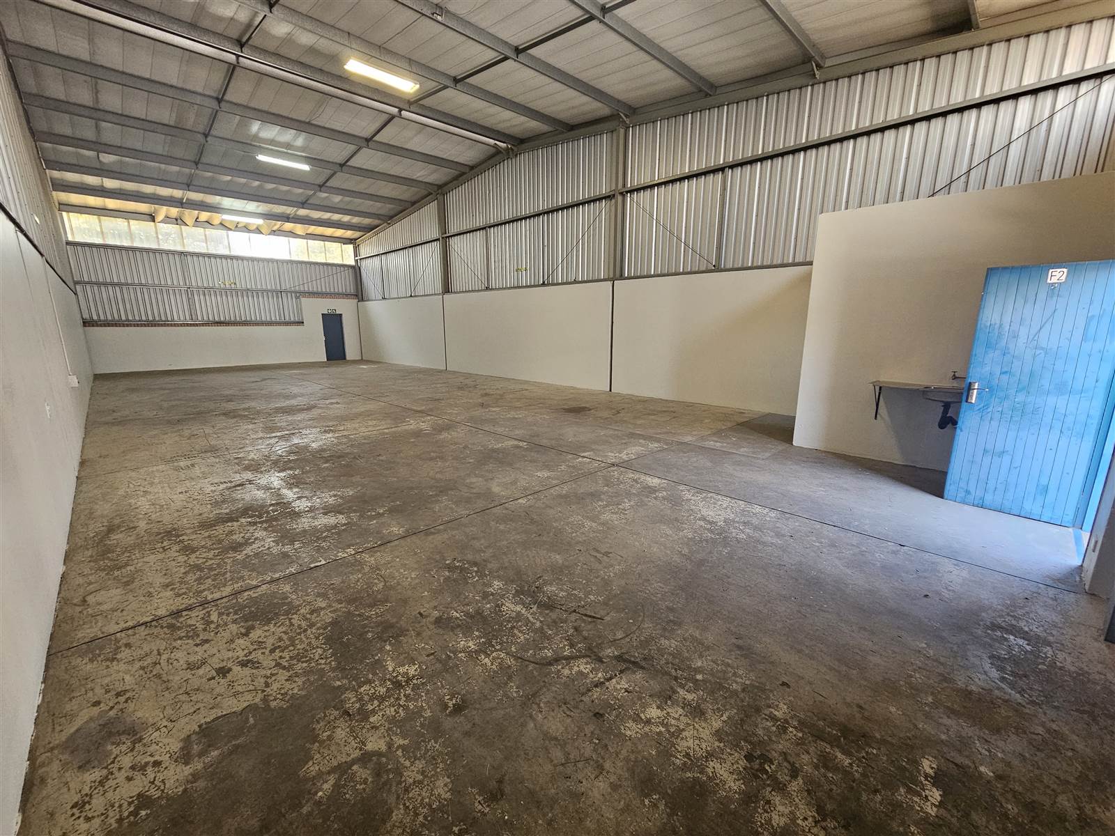 200  m² Industrial space in Benoni South photo number 3