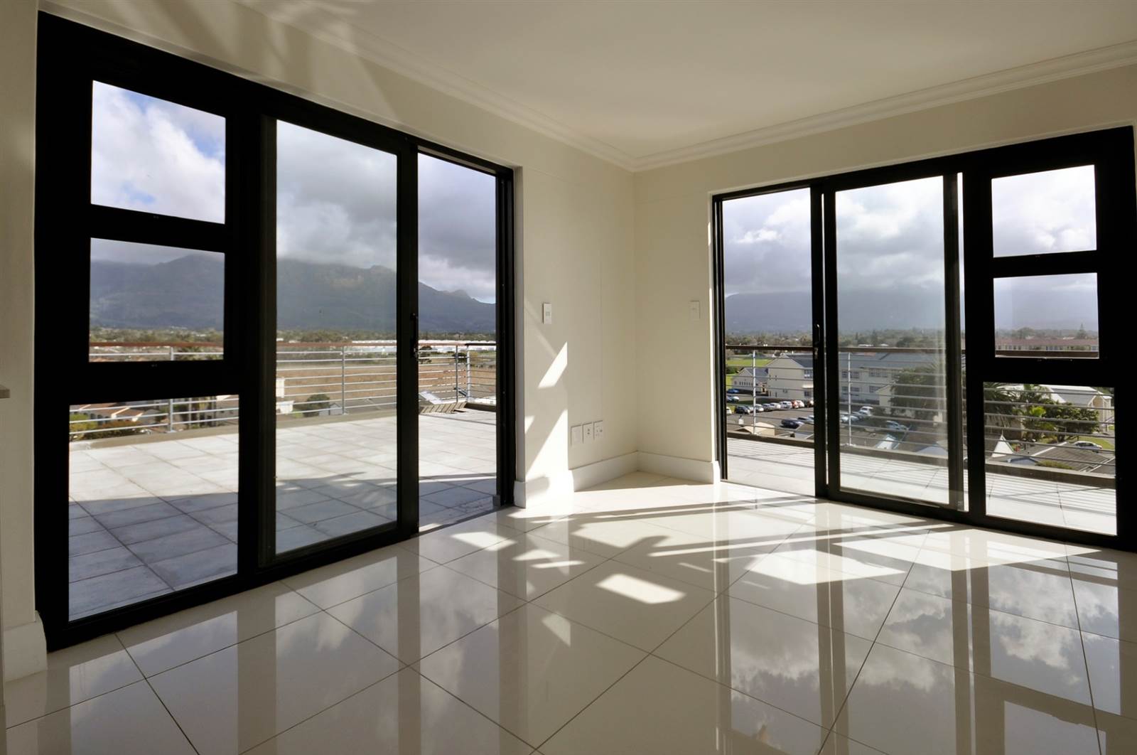 2 Bed Apartment in Tokai photo number 1