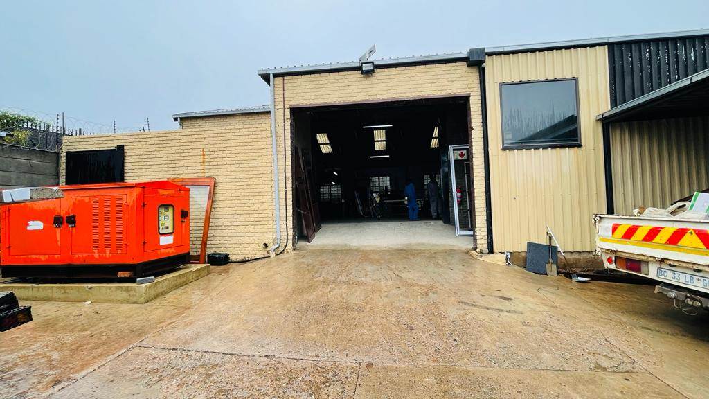 2000  m² Industrial space in Roodepoort Central photo number 12