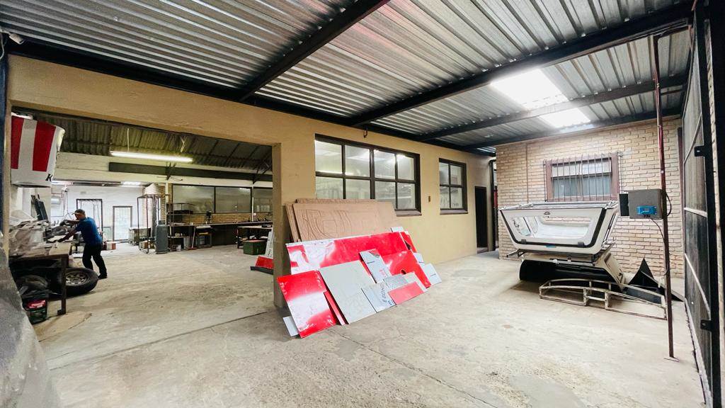 2000  m² Industrial space in Roodepoort Central photo number 14