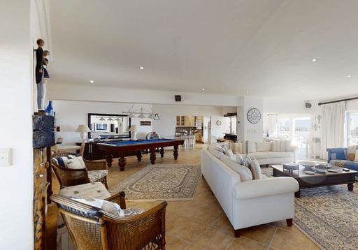 6 Bed House in Myburgh Park photo number 6