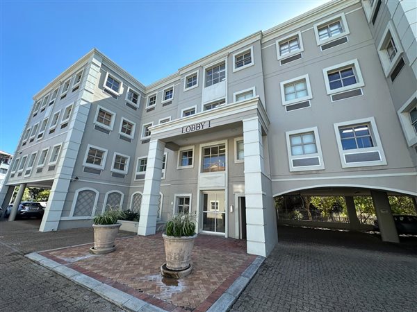 298  m² Commercial space in Pinelands