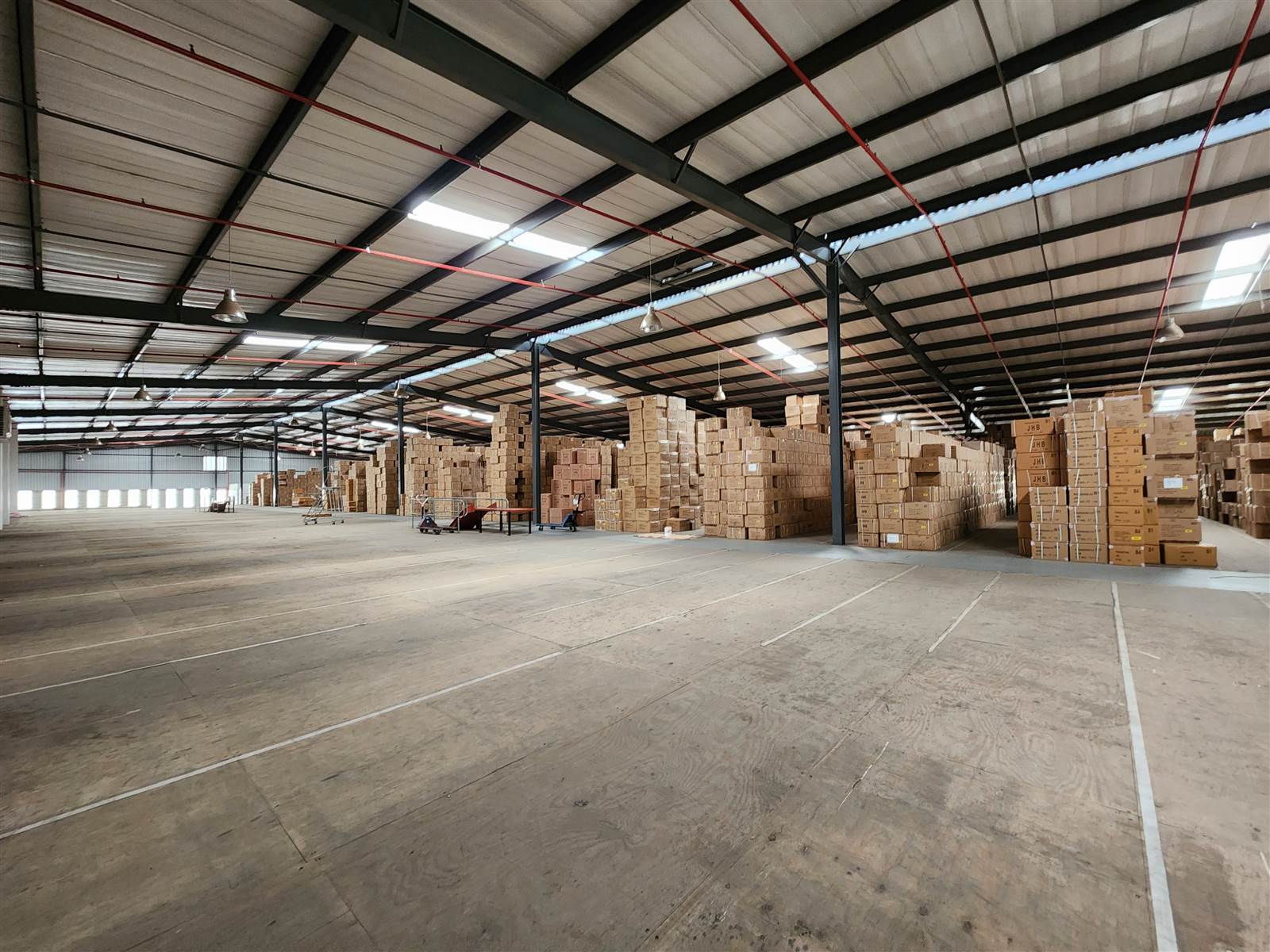9655  m² Industrial space in Gosforth Park photo number 4