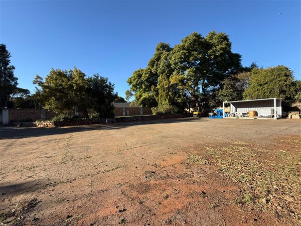 250 m² Land 250 m² Land