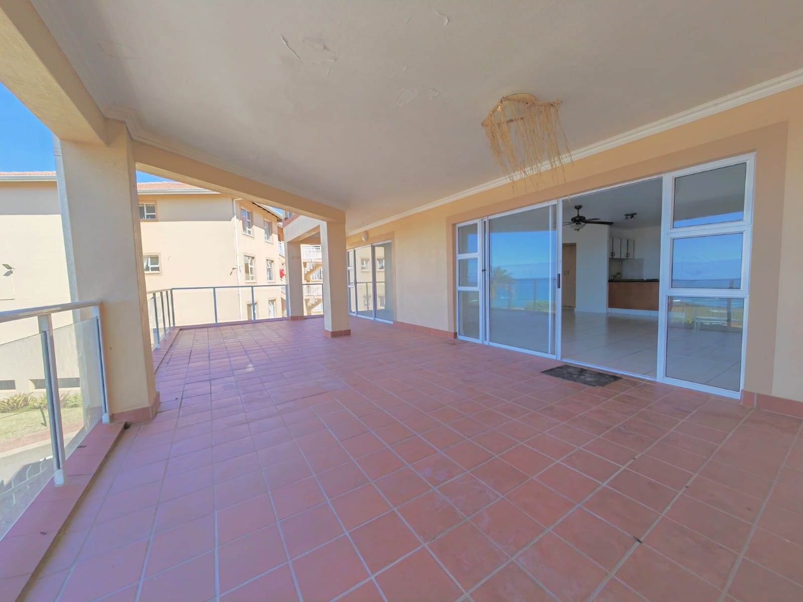 3 Bed Flat in Illovo Beach photo number 30
