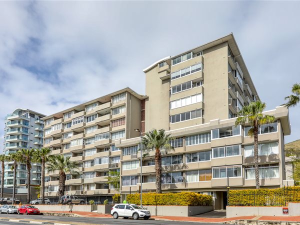 1 Bed Apartment in Green Point