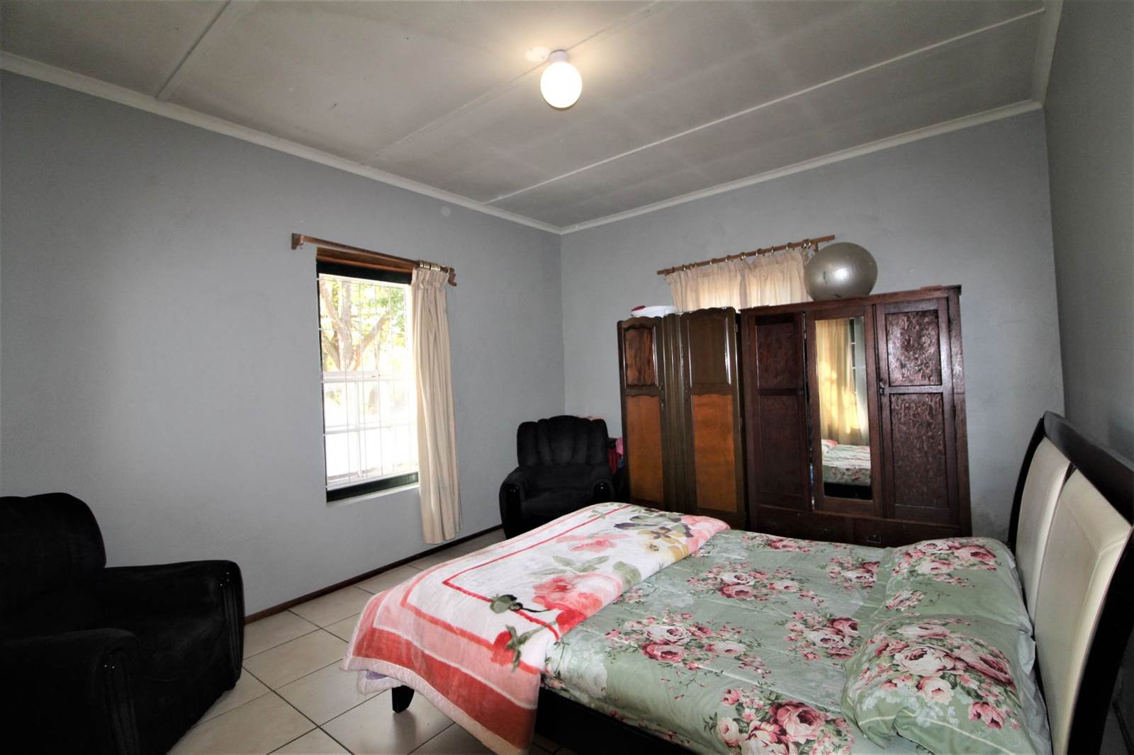6 Bed House in Swellendam photo number 24