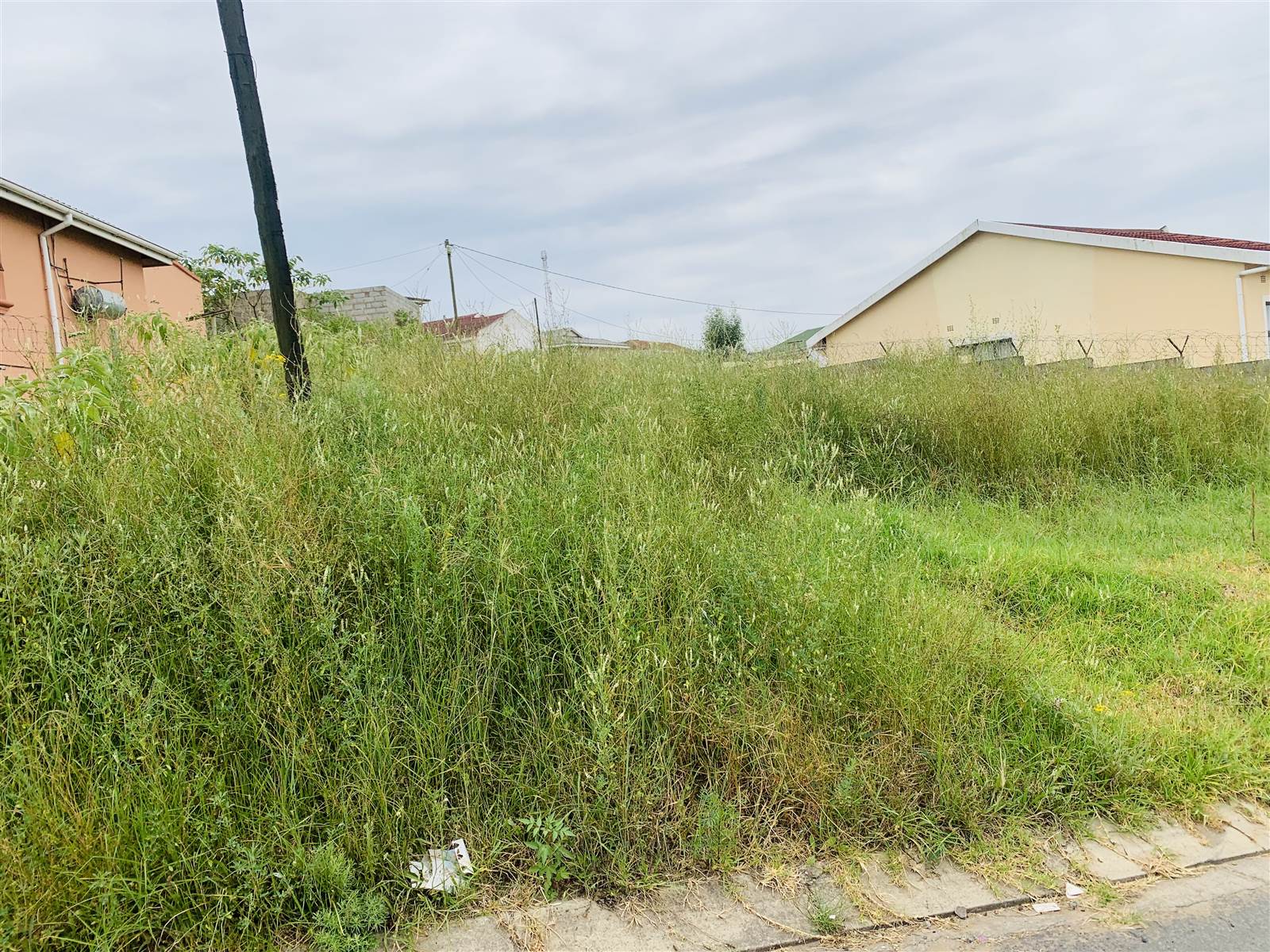 306 m² Land available in Southernwood photo number 3