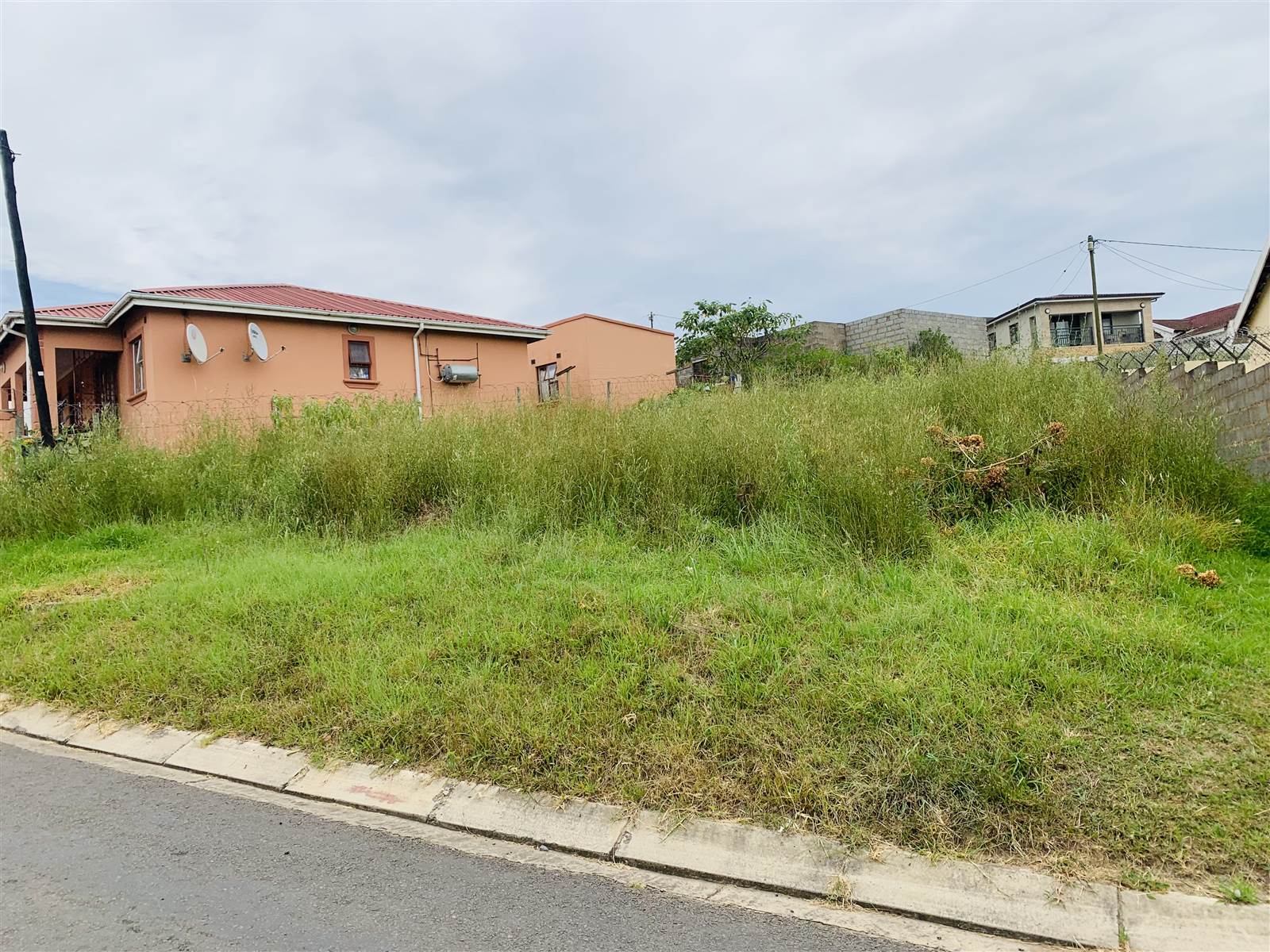306 m² Land available in Southernwood photo number 7