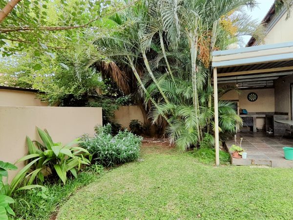 2 Bedroom Townhouse 2 Bedroom Townhouse