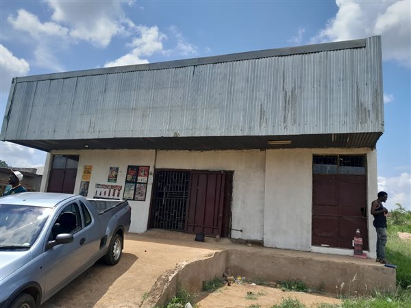 300  m² Commercial space in Thohoyandou