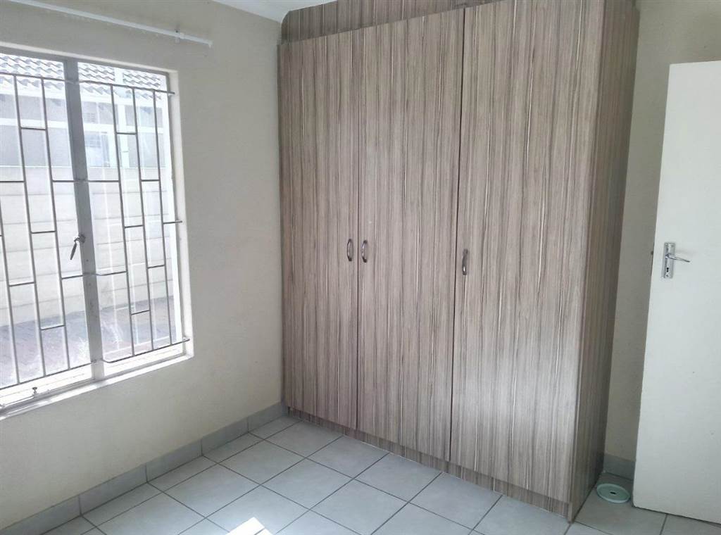 3 Bed House in Leopards Rest Security Estate photo number 8