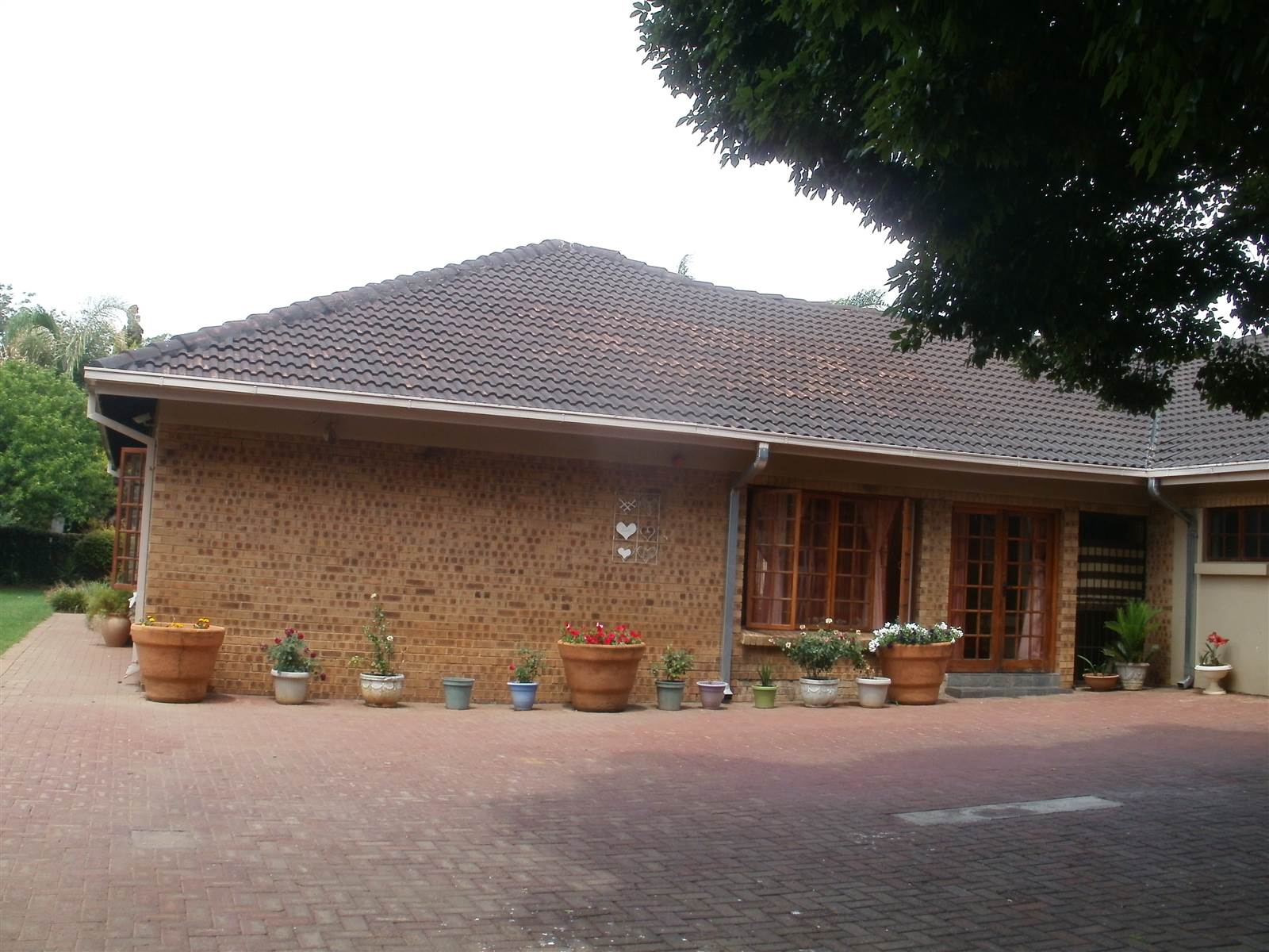 5 Bed House in Bronkhorstspruit photo number 2