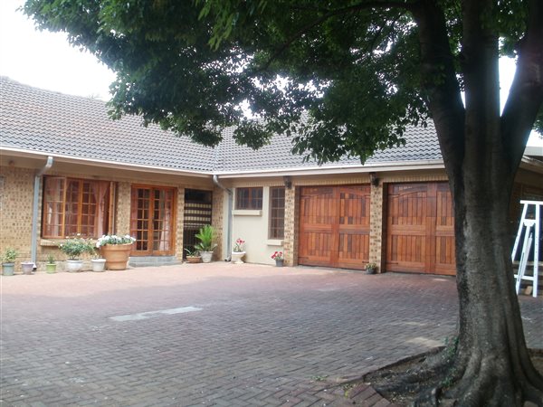 5 Bed House in Bronkhorstspruit