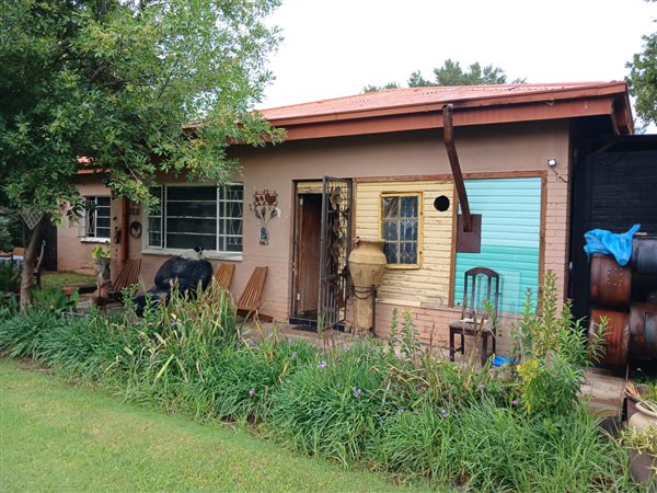 3 Bedroom House 3 Bedroom House