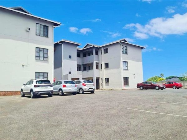2 Bedroom Flat 2 Bedroom Flat