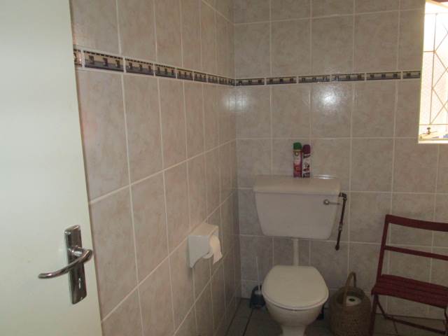 4 Bed House in Howick photo number 18