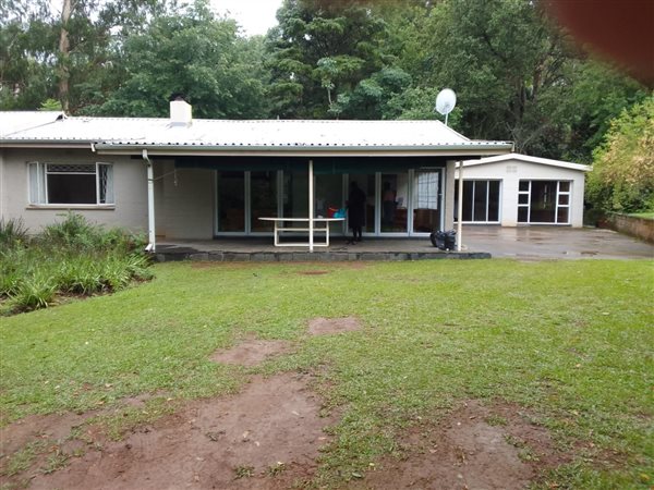 4 Bedroom House 4 Bedroom House