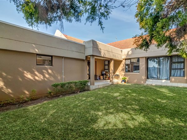3 Bedroom House 3 Bedroom House