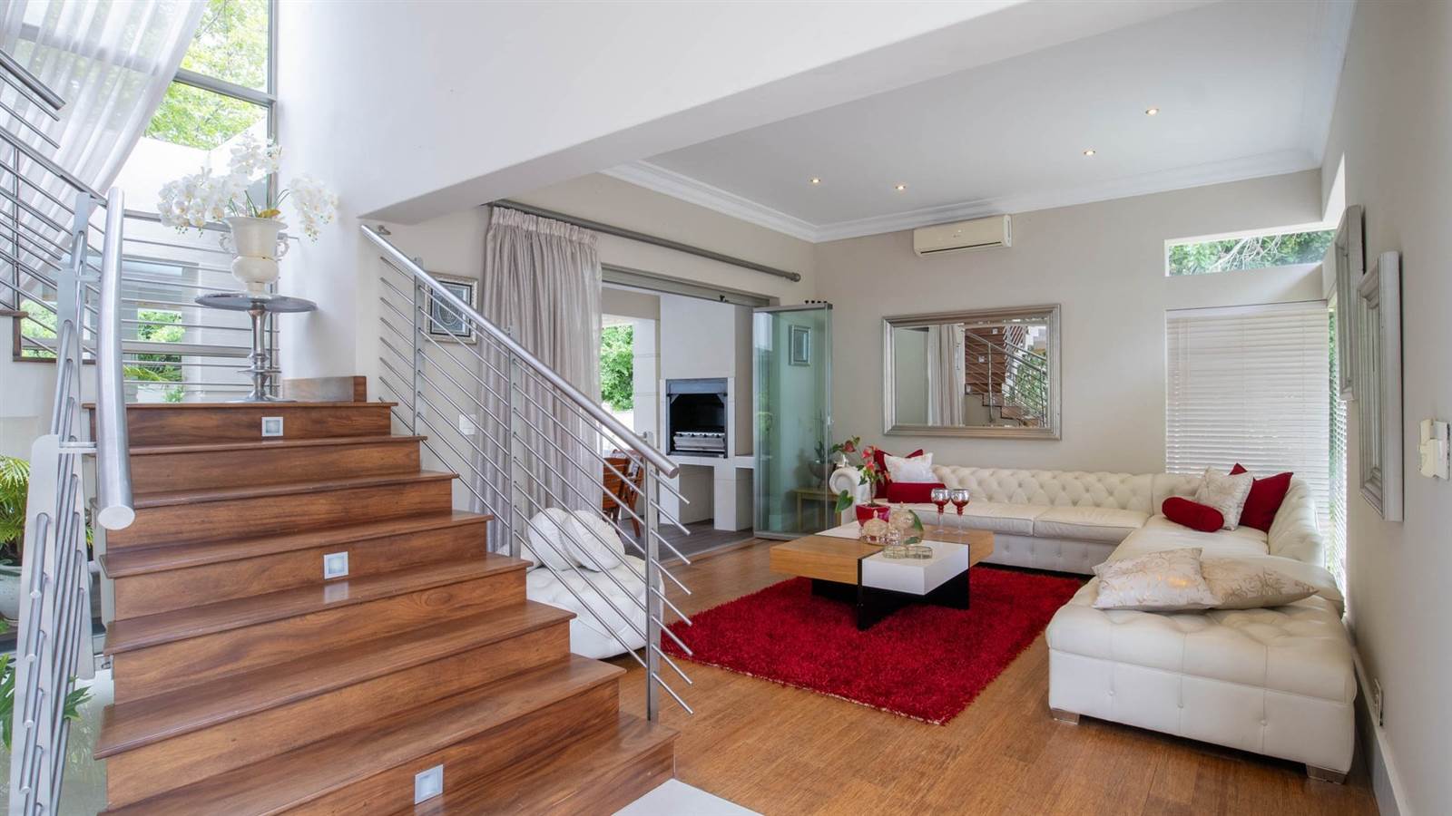3 Bed House in Constantia photo number 9