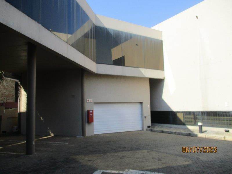 2973  m² Commercial space in Fairland photo number 16