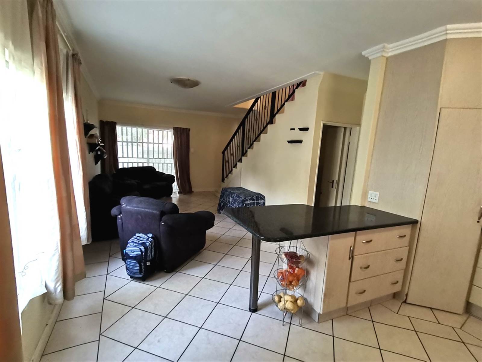 2 Bed Apartment in Modimolle photo number 4