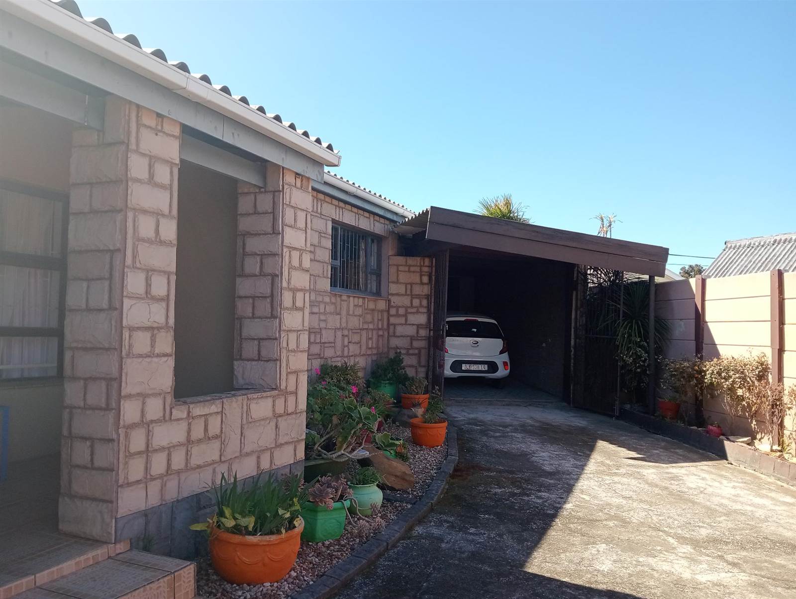 3 Bed House in Humansdorp photo number 4
