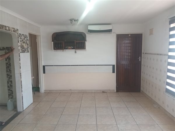 3 Bed Flat