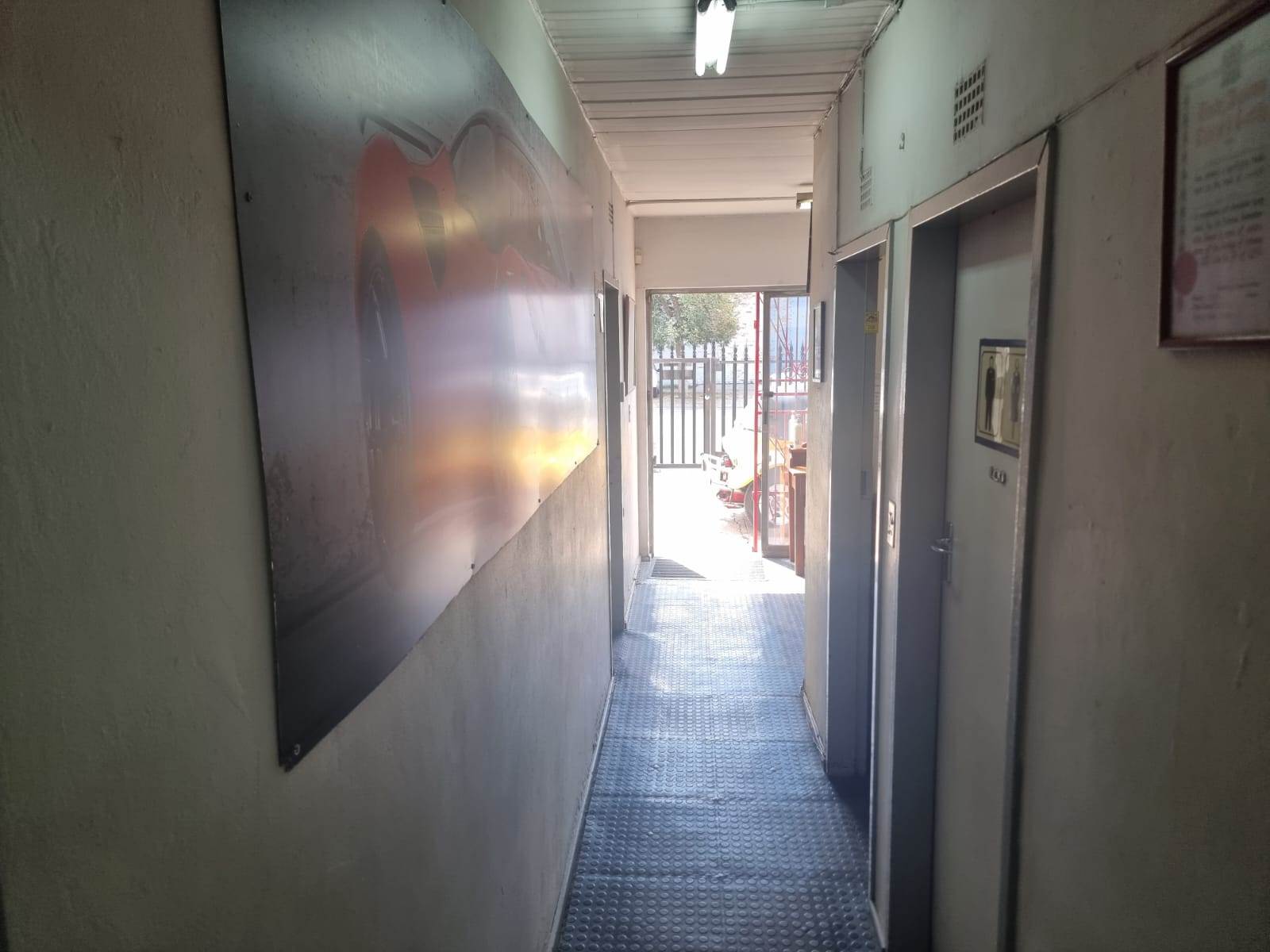 500  m² Commercial space in Benoni Central photo number 17