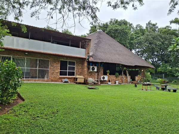 6 Bedroom Townhouse 6 Bedroom Townhouse