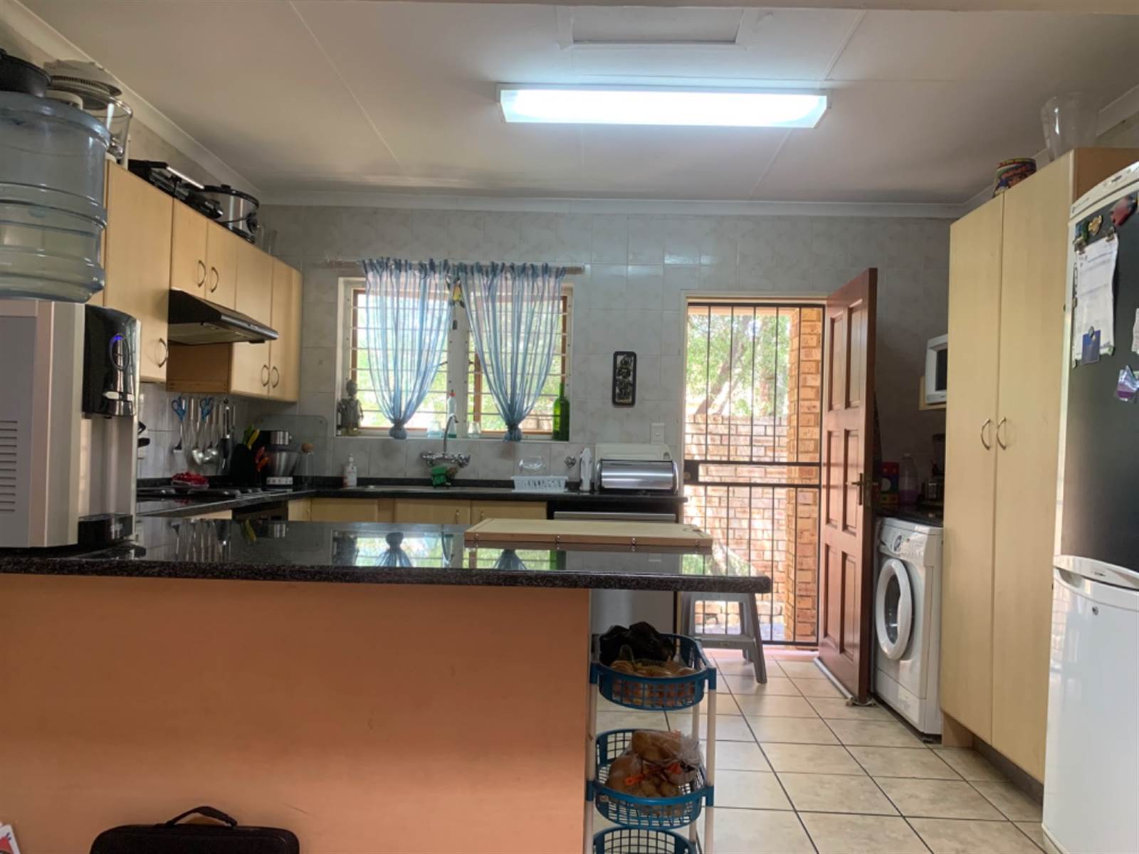 4 Bed Townhouse in Ruimsig photo number 13