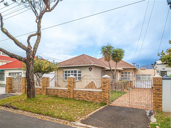 3 Bed House in Crawford