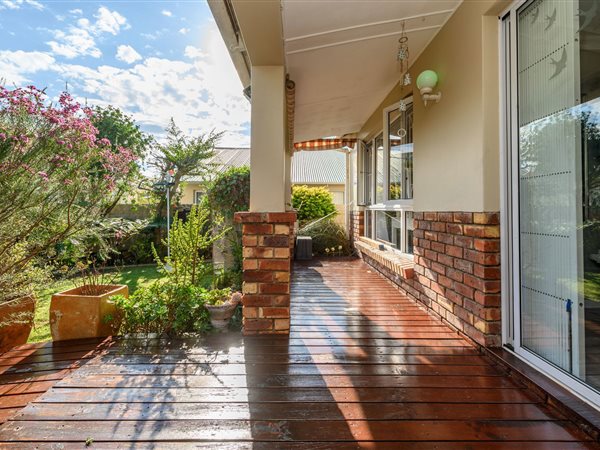 2 Bedroom Townhouse 2 Bedroom Townhouse