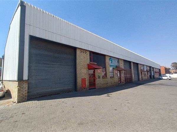 243  m² Industrial space