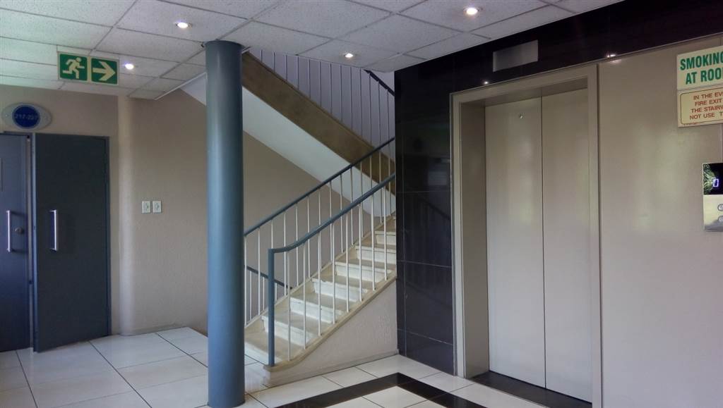 34  m² Office Space in Pretoria Central photo number 5