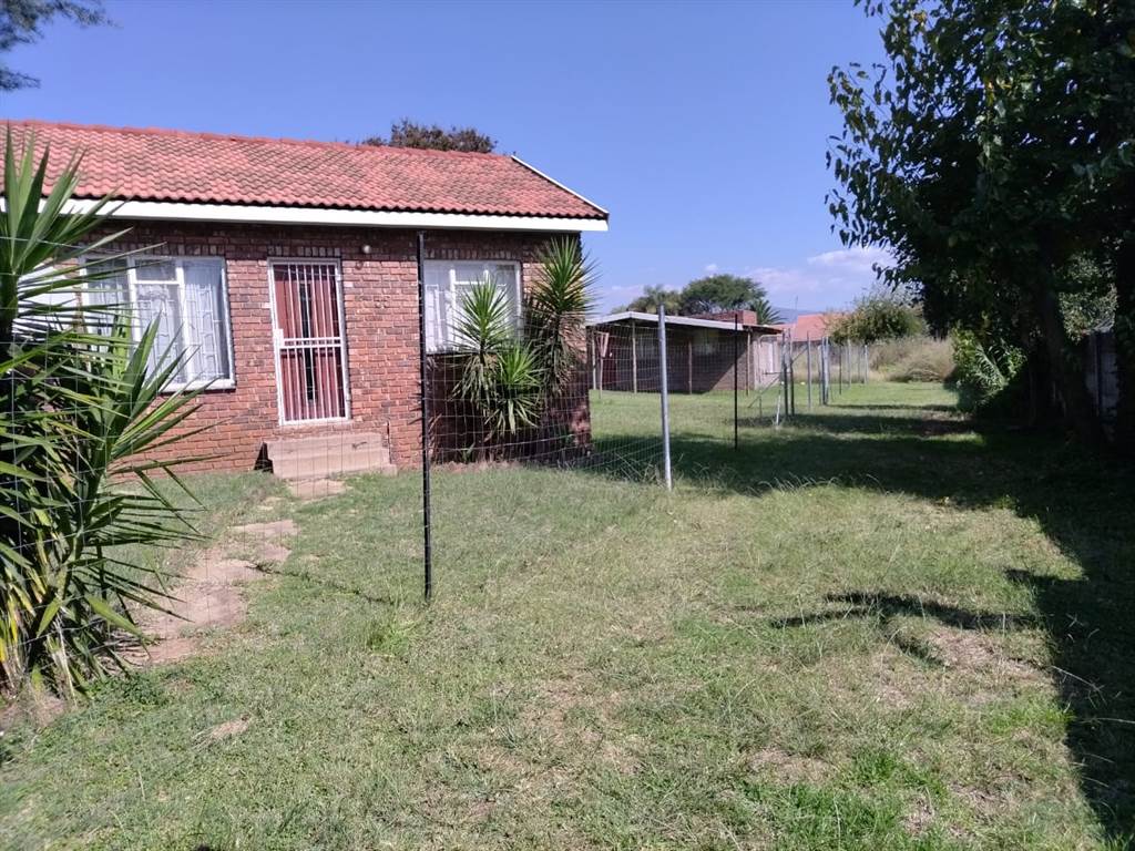 1 Bed Flat in Lydenburg photo number 9