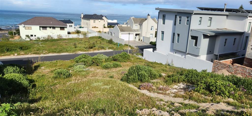 583 m² Land available in Bloubergstrand photo number 4