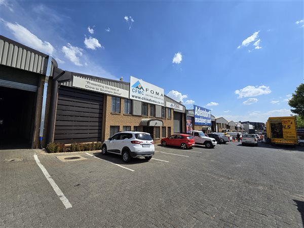 1 248  m² Industrial space