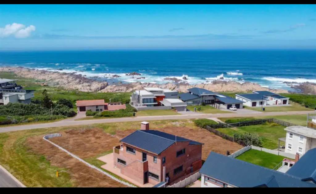 1 Bed House in Cape St Francis photo number 1