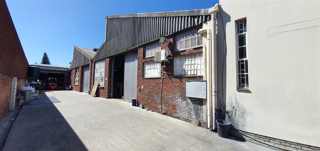 1700  m² Industrial space in Beaconvale photo number 21