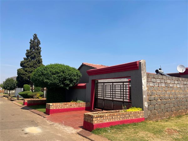 3 Bedroom House