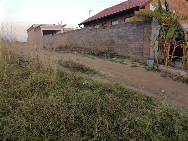 460 m² Land available in Tsakane