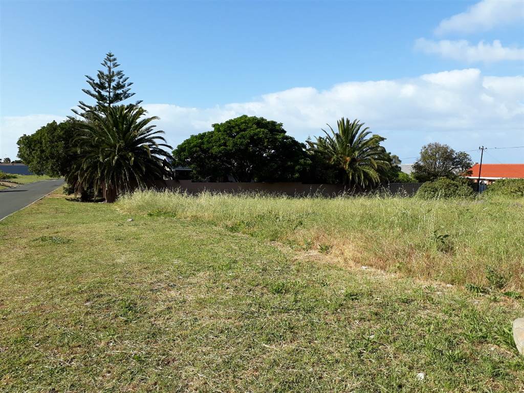 1202 m² Land available in Sandbaai photo number 3