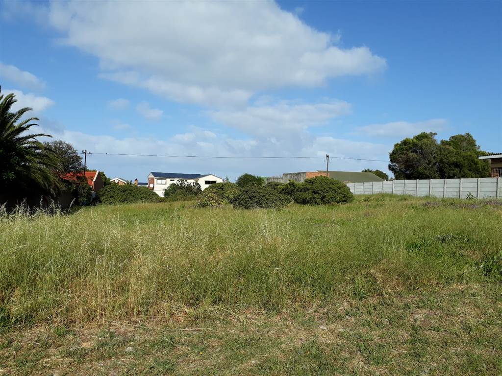1202 m² Land available in Sandbaai photo number 1