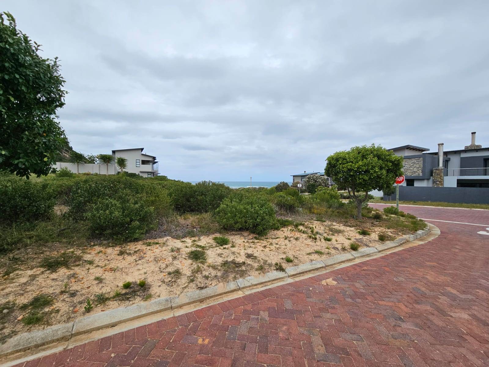 663 m² Land available in Stilbaai photo number 14