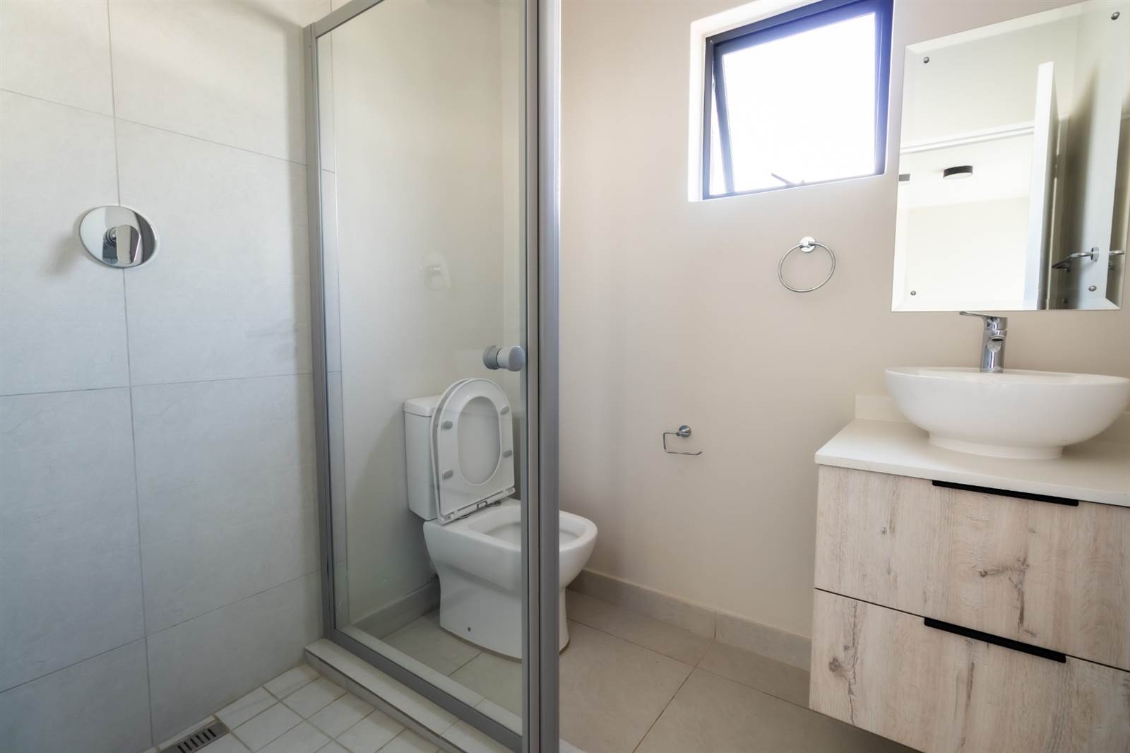 1 Bed Apartment in Kyalami photo number 6