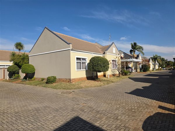 3 Bedroom House 3 Bedroom House