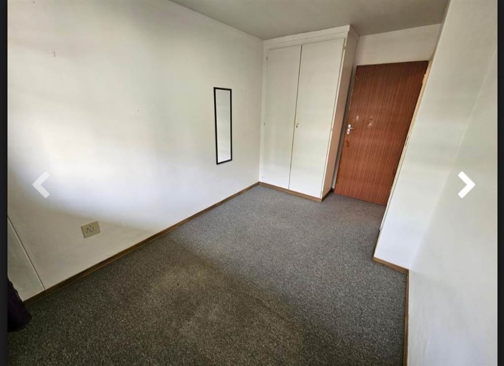 2 Bed Apartment in Hatfield photo number 10